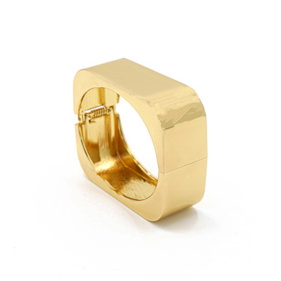 BANGLE