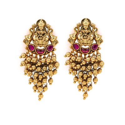 EARRING