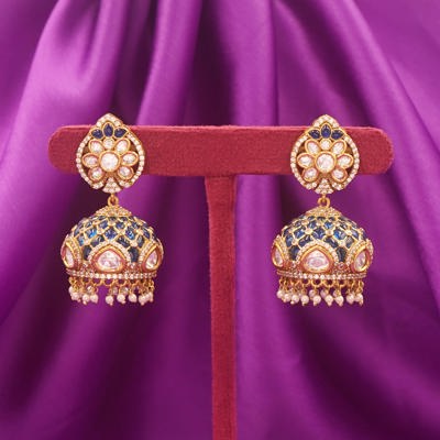 EARRING