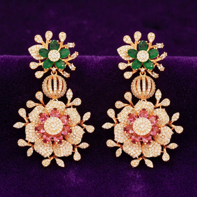 EARRING