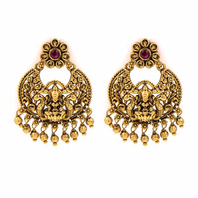 EARRING