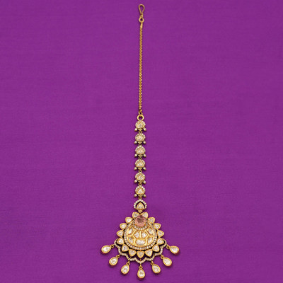 JEWELLERY EMBELLISHMENT